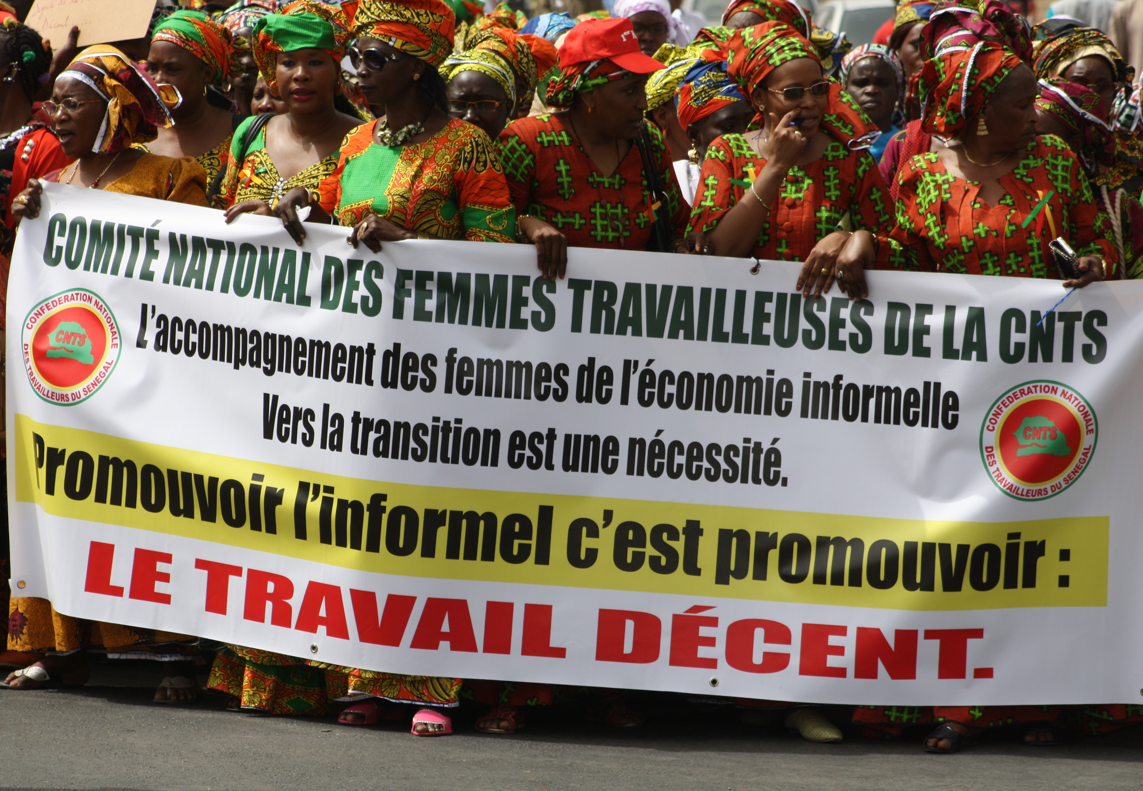 Demonstration des nationalen Komitees der Gewerkschaftsfrauen des Dachverbands CNTS.